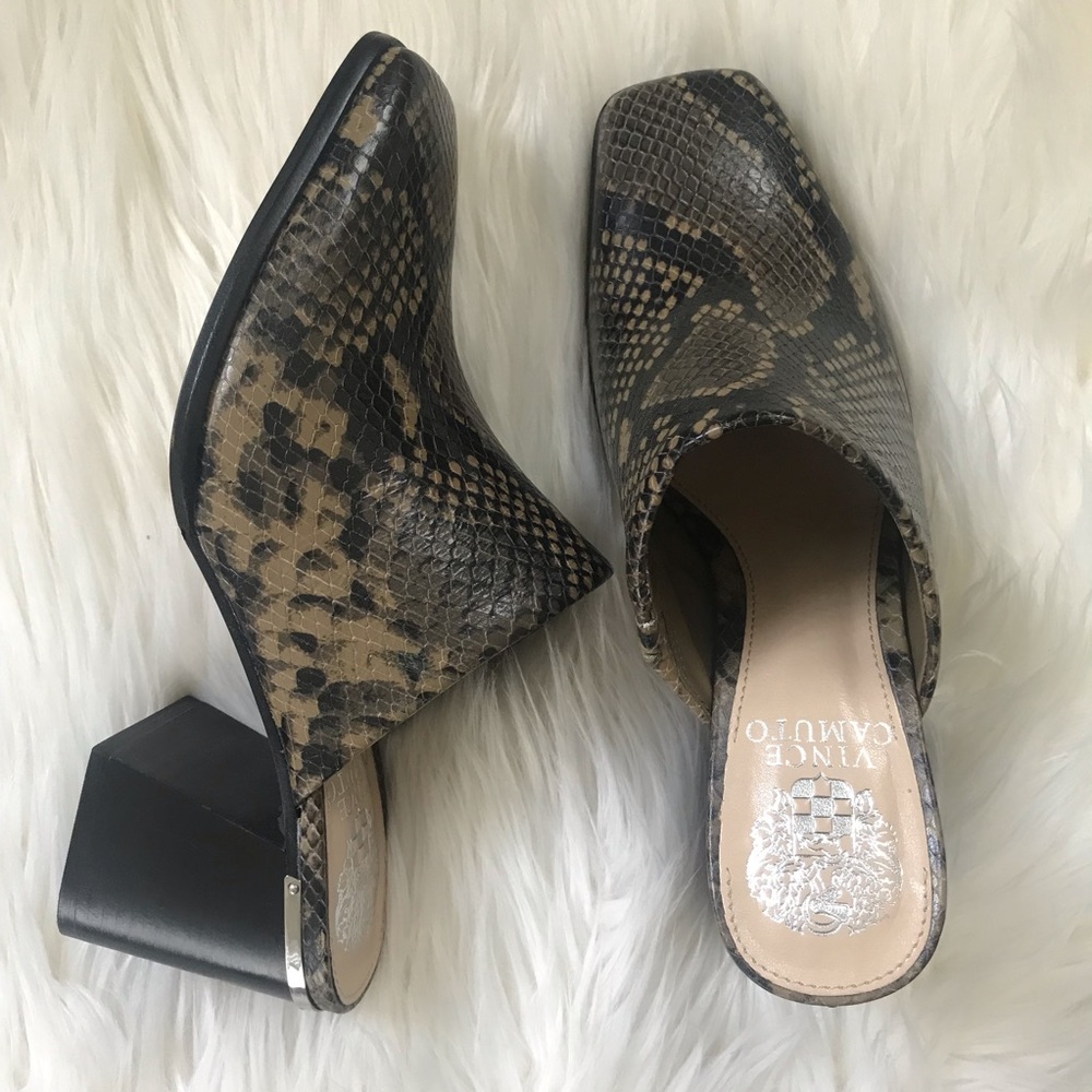 ✨New Vince Camuto Snake Mules